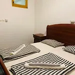 דירה Apartma 1 And 2 Appartments פיראן