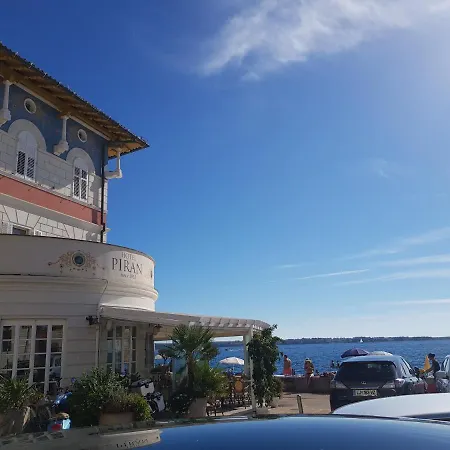 Apartma 1 And 2 Appartments Apartament Piran