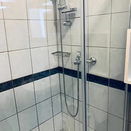 Apartma 1 And 2 Appartments דירה
