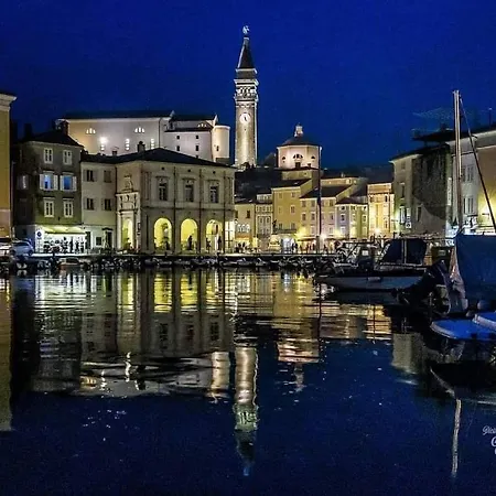 Apartma 1 And 2 Appartments Apartament Piran