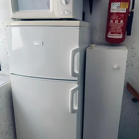 Apartma 1 And 2 Appartments * פיראן