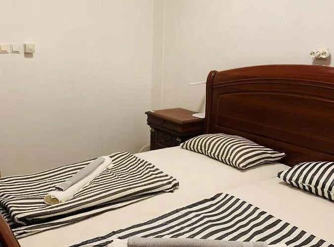 公寓 Apartma 1 And 2 Appartments 皮兰